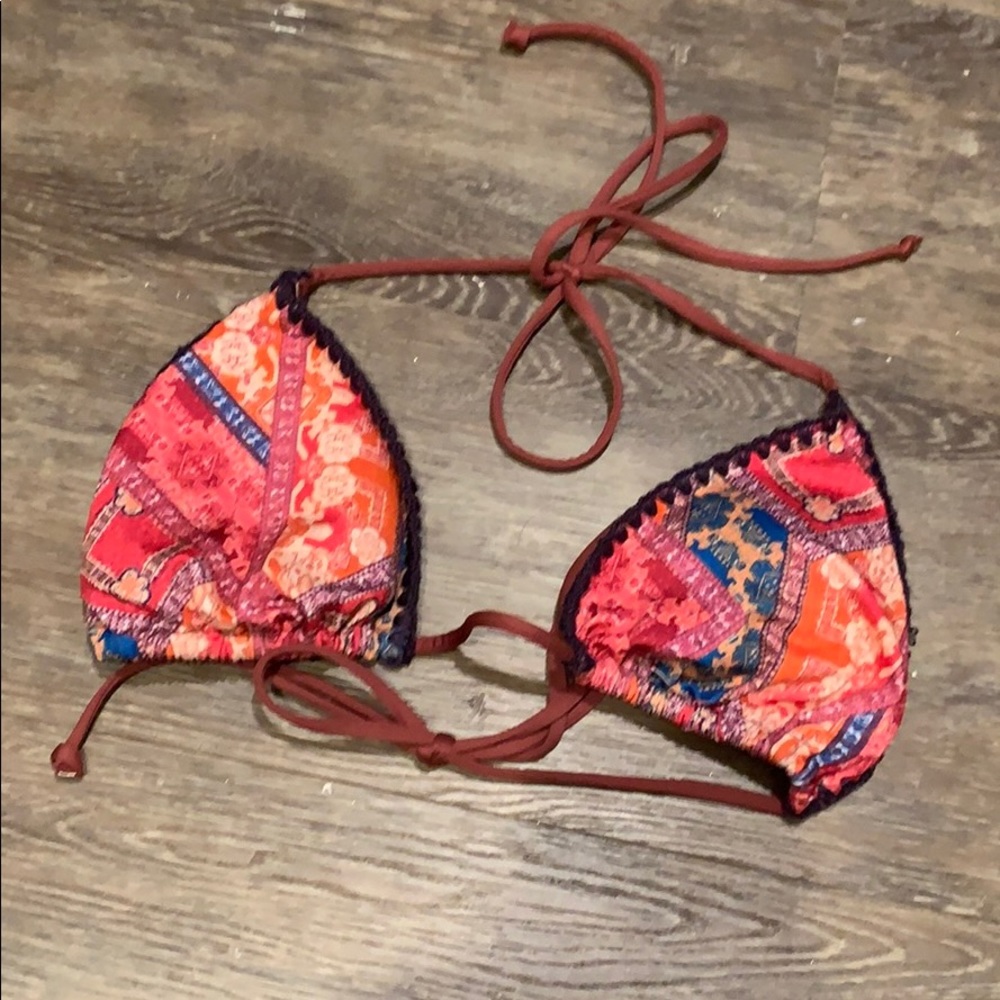 H&M Paisley pink bikini top
